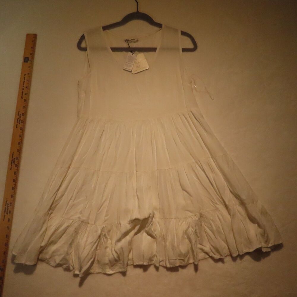 NWT Kiwi + Punch Womens White Tiered Mini Dress Small Boho Rayon Sundress